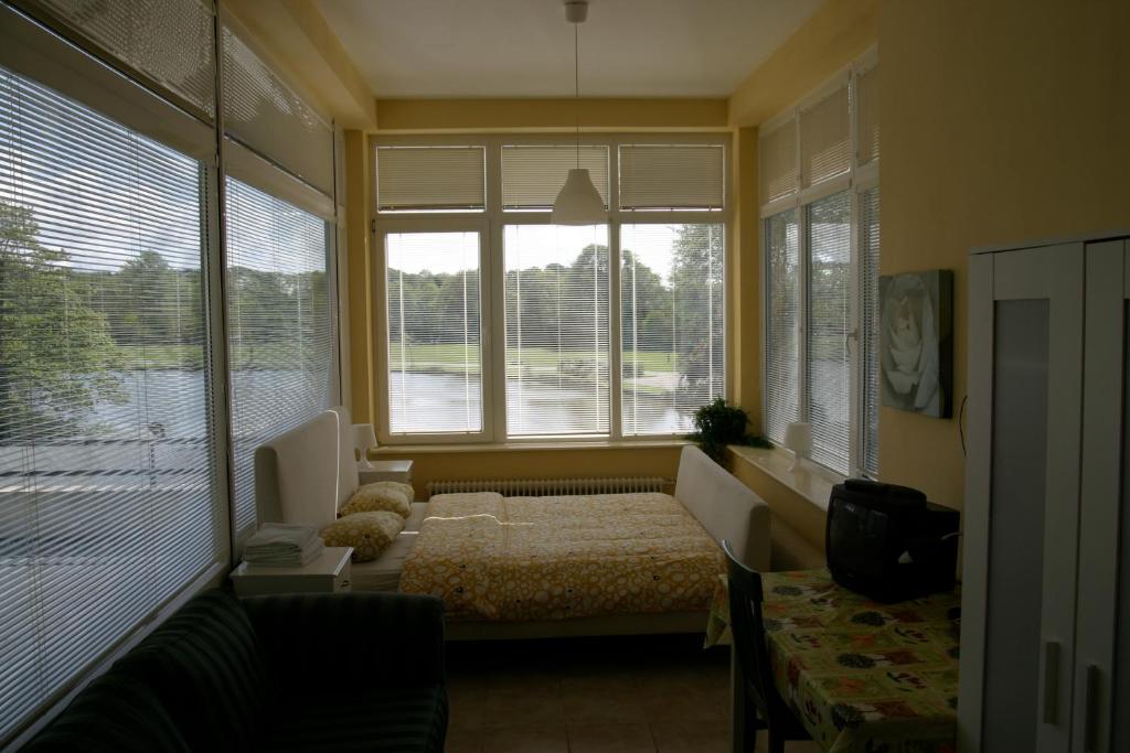 Budget Beach Aparthotel Den Haag